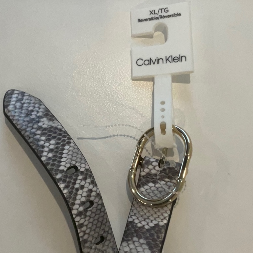 NWT 🎉HOST PICK🎉 Calvin Klein Snake Print Belt - Size XL - Picture 4 of 16
